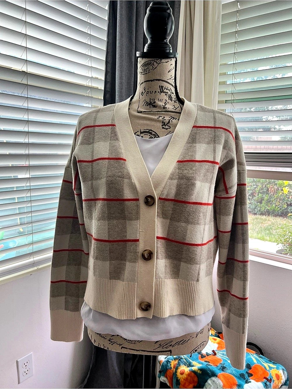 Cyrus Plaid Cardigan in Cream & Red Size Medium